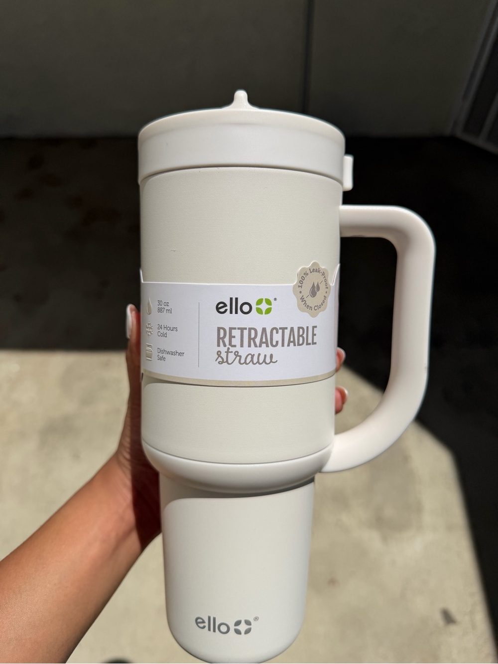 ello Retractable Straw Travel Mug in Matte Cream